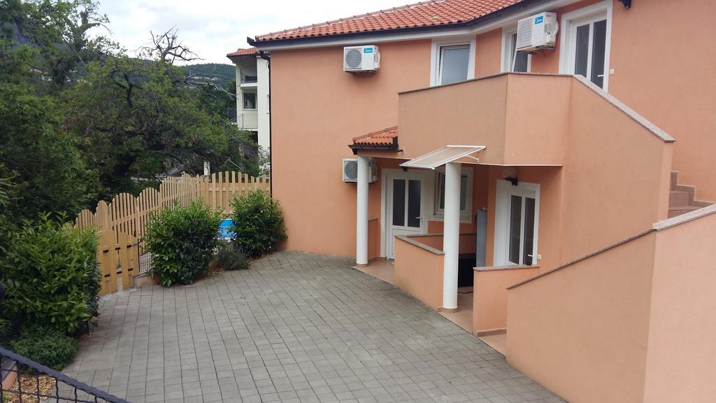 Apartman Dubravka 1 Lovran Exterior photo
